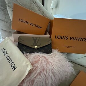 Louis Vuitton Sarah Tan and Brown Monogram Wallet